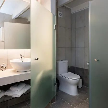 펜션 Iliopetra Corfu With Access To Shared Pool *